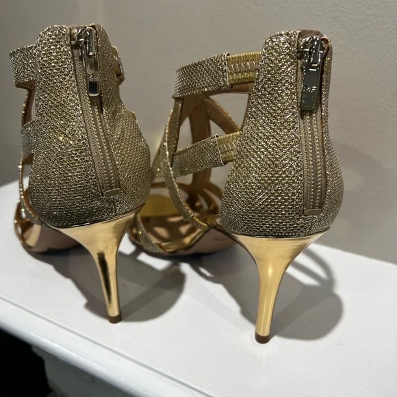 Marc Fisher Nala gold heels size 11 - Picture 5 of 7